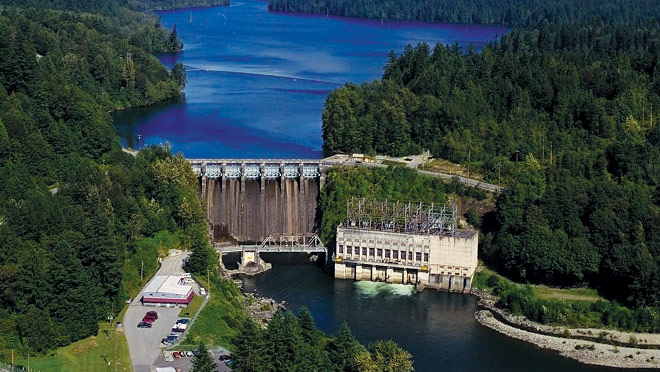 Image of Ruskin dam and powerhouse